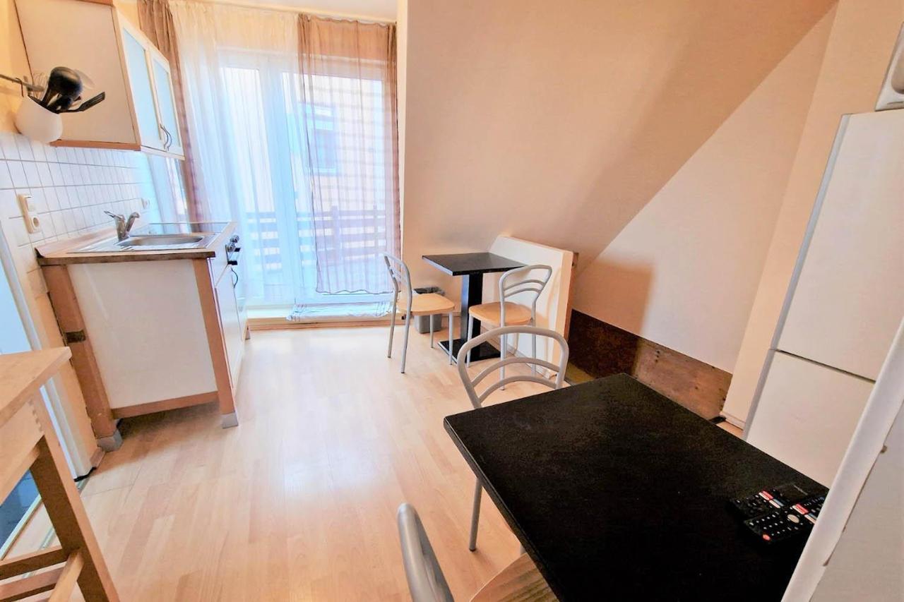 Cozy Apartments In Muelheim Köln Eksteriør billede